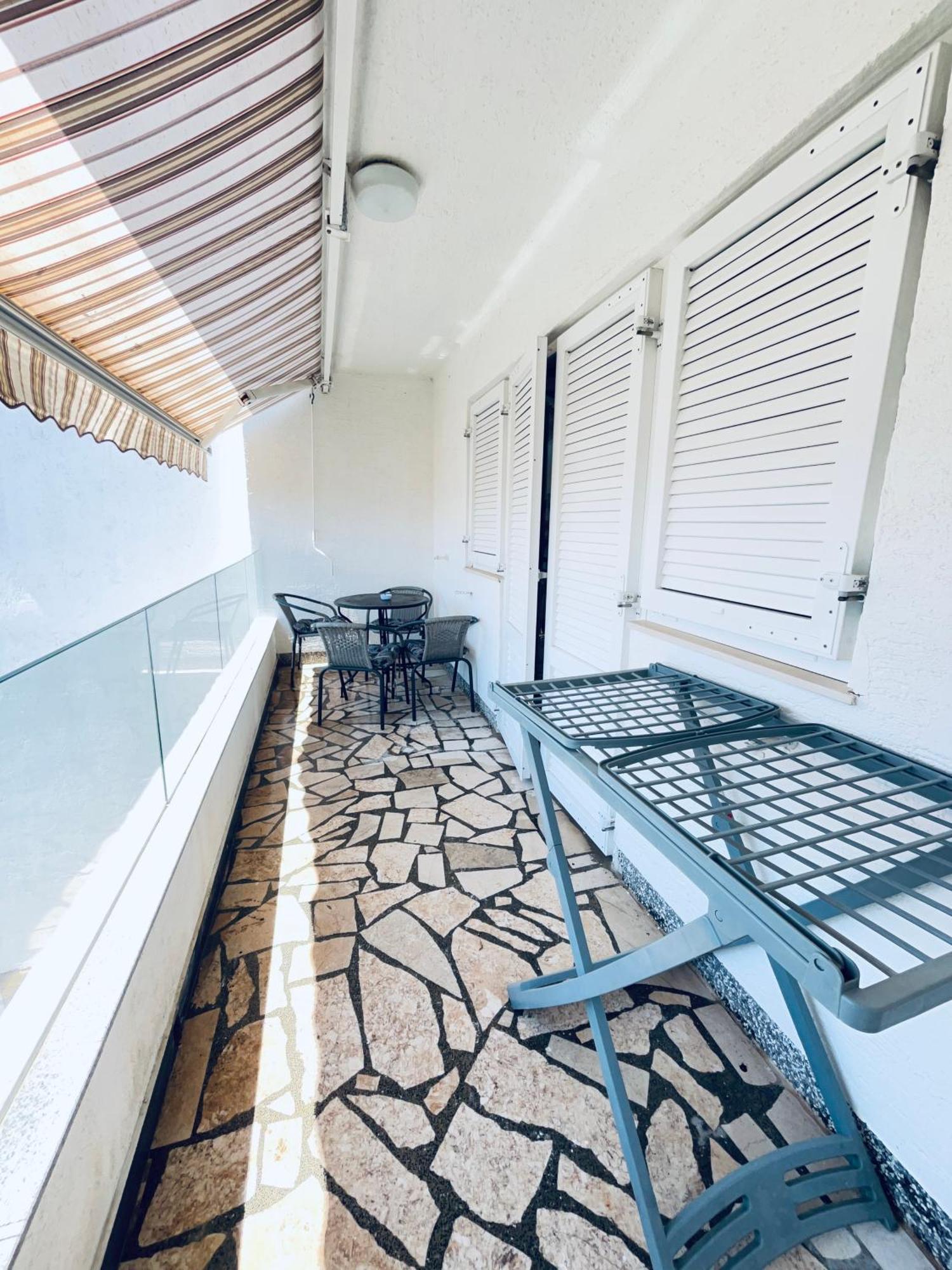 Cornus Vallis Daire Krk Town Dış mekan fotoğraf